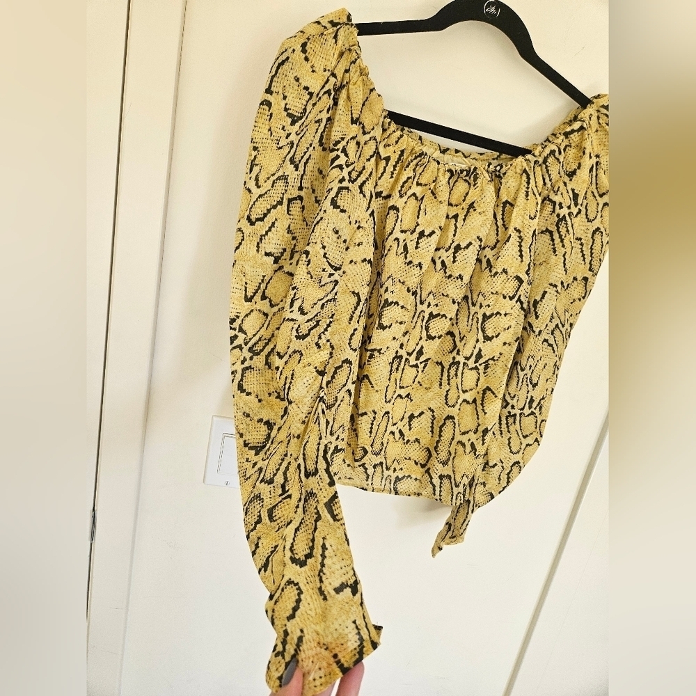 Frame Off The Shoulder Billow Top In Python Multi - image 6